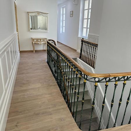 Studio Familial Du Cloitre Narbonne Dış mekan fotoğraf