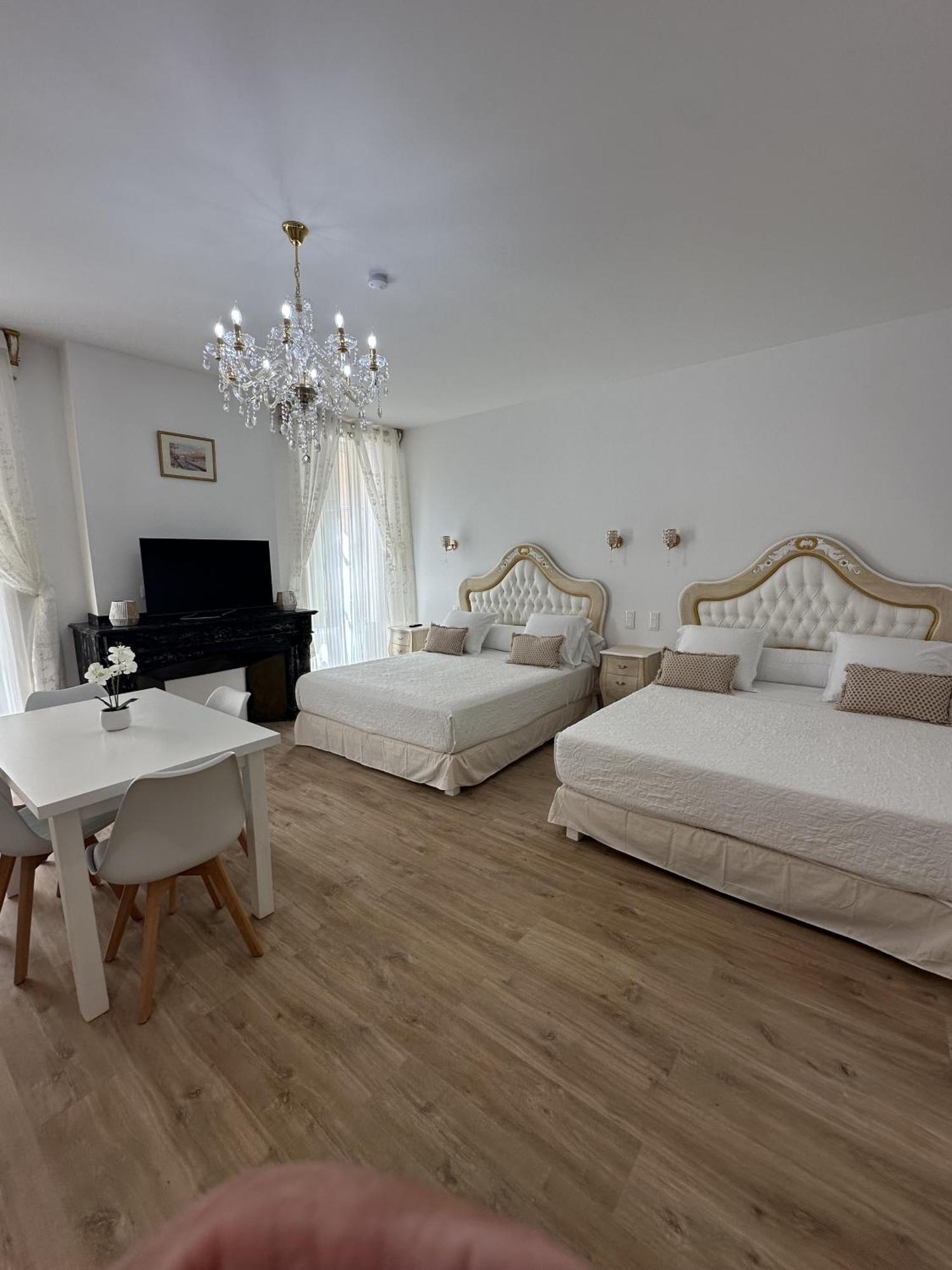 Studio Familial Du Cloitre Narbonne Dış mekan fotoğraf